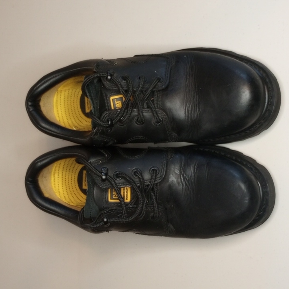 CAT size 7.5 Black